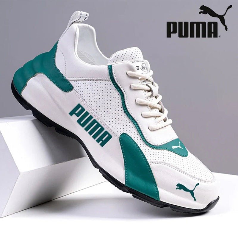 PM Sneakers